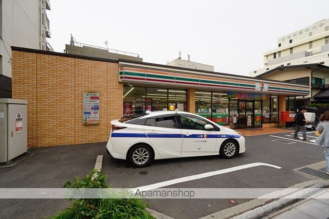 ピアース新宿三丁目の周辺写真