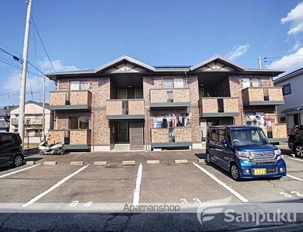リビングタウン高岡 D棟