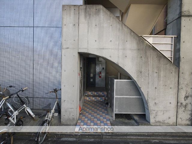 アメニティハウスIIの玄関写真