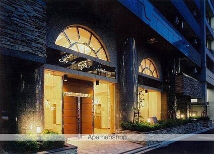 東京都港区芝３丁目[1K/22.4m2]のエントランス2