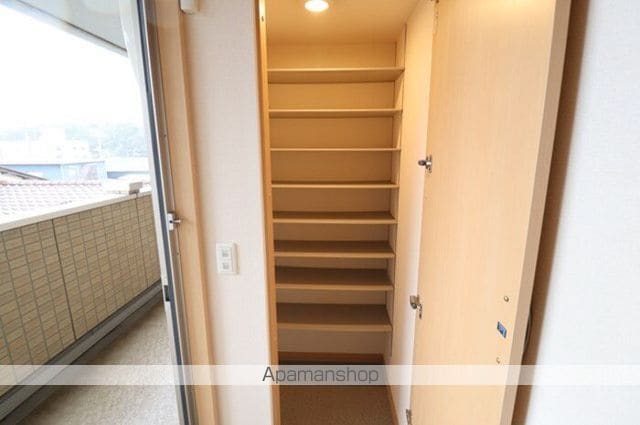 グランドゥール三笠山[1LDK/33.12m2]の玄関