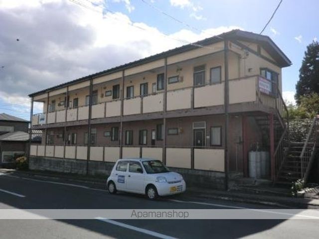 プリンツなかざとの外観写真