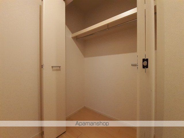 フローレンス 富岡の内装写真