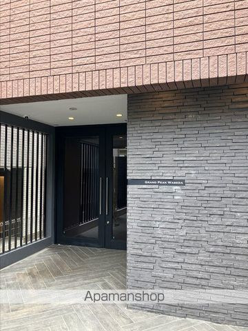 【新宿区早稲田南町のマンションの写真】