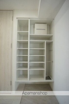 ルネフラッツ庄内通駅前[1LDK/29.83m2]の内装