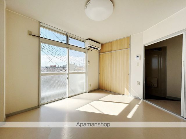 内山ハイツの内装写真