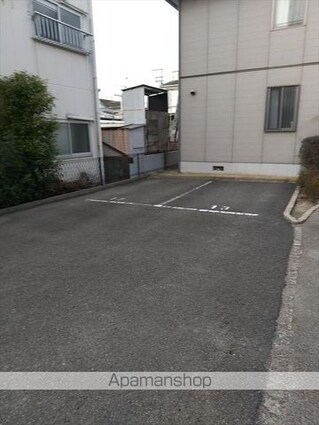 和歌山県和歌山市中島[2LDK/53.6m2]の駐車場4