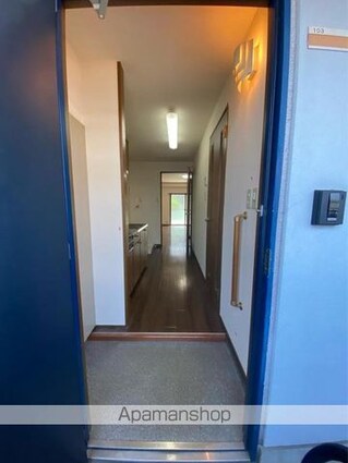 フェニックス１８[1K/37.37m2]の玄関