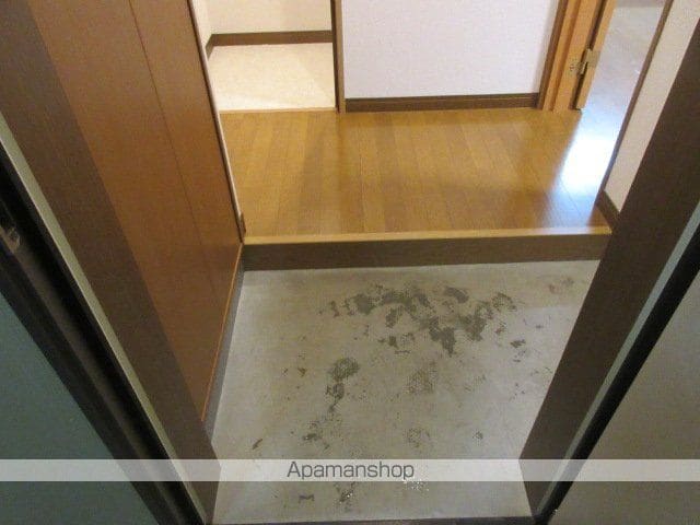 帯広市 3階建 築14年の内装写真