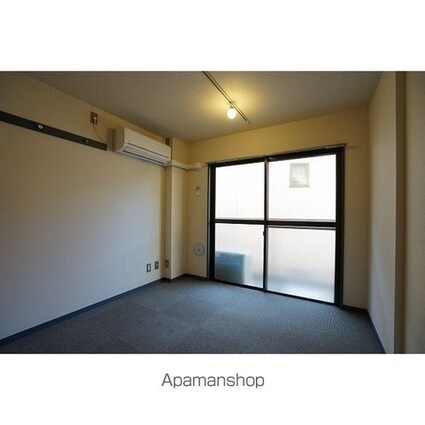 東京都多摩市一ノ宮３丁目[1R/10.4m2]のリビング・居間