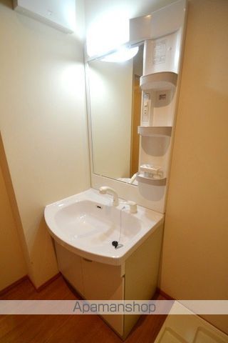 クリスタルビルの内装写真