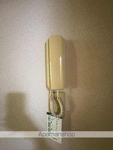 溜屋ハイツIIIの内装写真