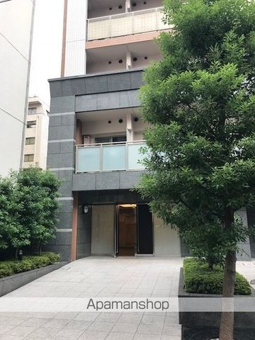 アーバネックス神保町の玄関写真