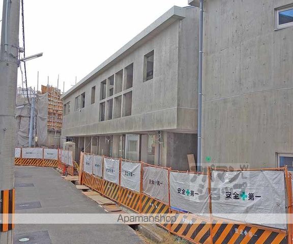 チャトラの玄関写真