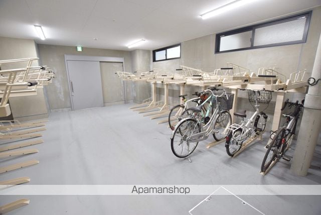 グランカーサ南6条の玄関写真