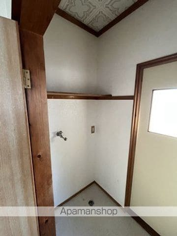 山岡アパートの内装写真