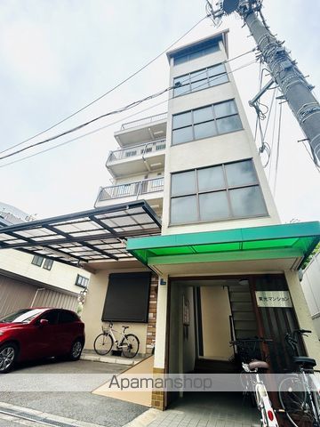東光マンションの外観写真