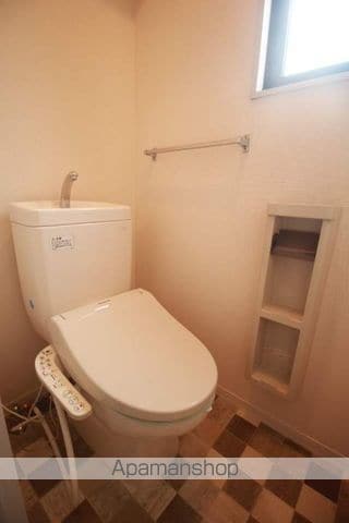 ハイエストハウスBの内装写真
