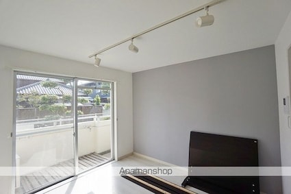 カーサミラ音羽[1K/25.2m2]のリビング・居間