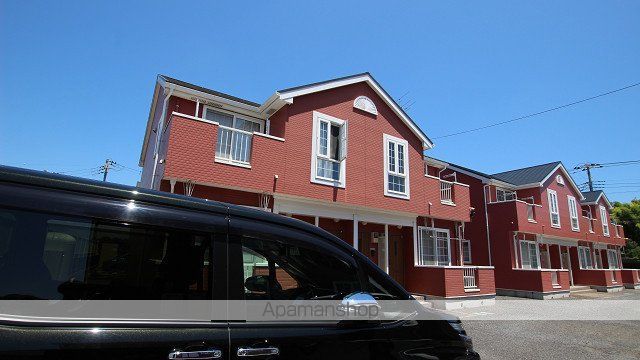 アヴニールVIIIの外観写真