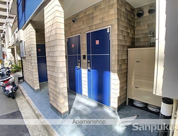 かな.Dルームの玄関写真