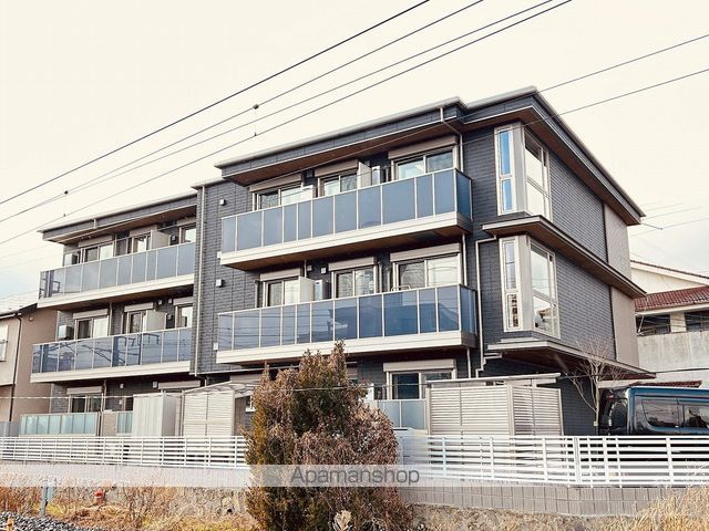 CREST PALACEの外観写真