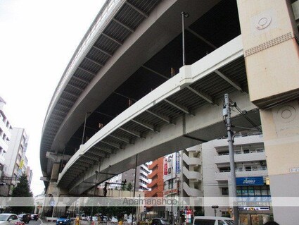 クレッセント三軒茶屋[1R/13.98m2]の周辺2