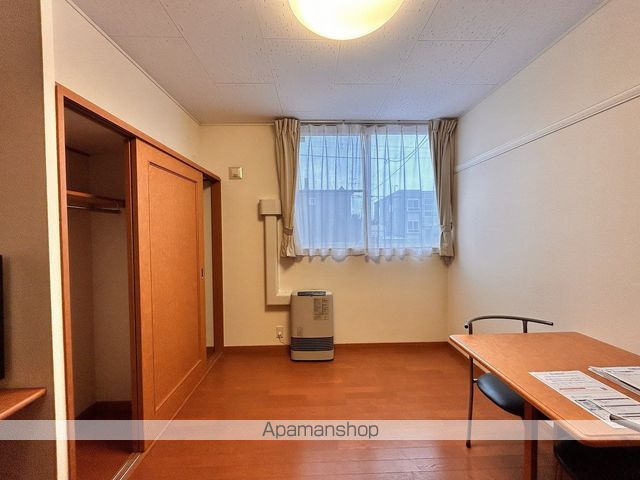 レオパレスライブリーIIIの内装写真