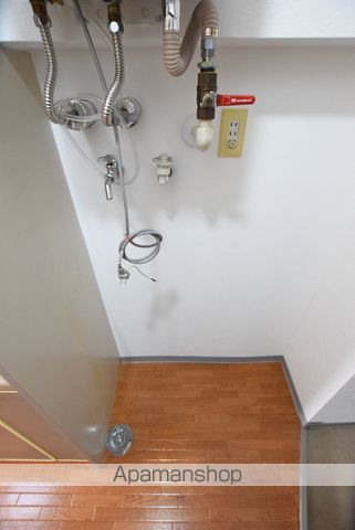 メゾンクレスト円山公園の内装写真