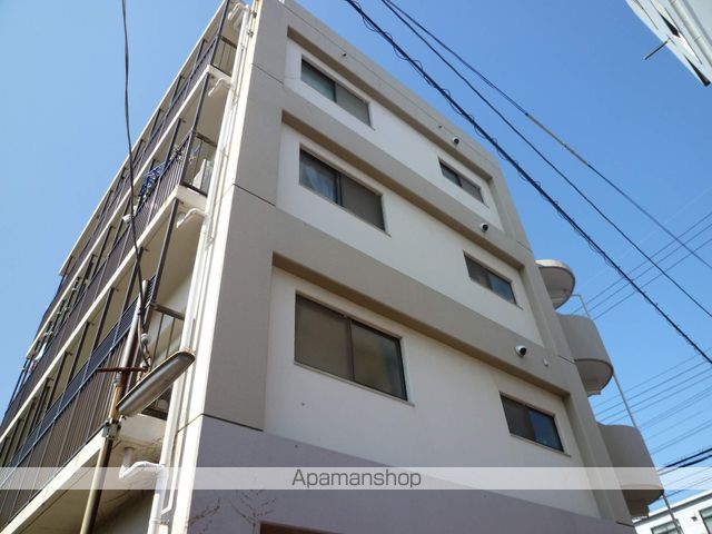 マンション有紀の外観写真