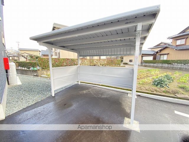 G-roomの玄関写真