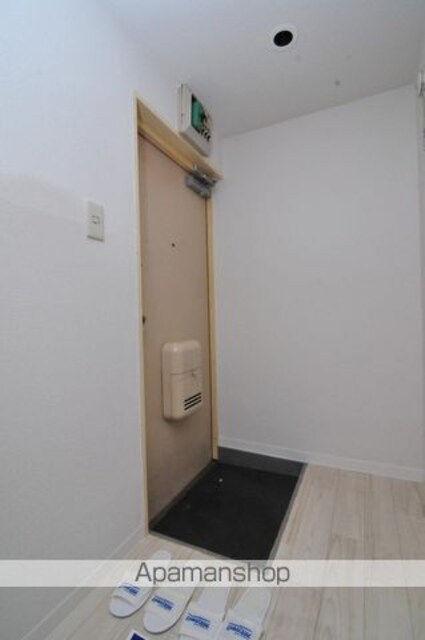 東京都板橋区仲宿[1K/16.45m2]の玄関