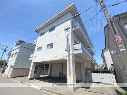 足羽マンション[2K/34m2]の外観3