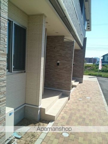 ノヴェルティハイツ坂出の外観写真