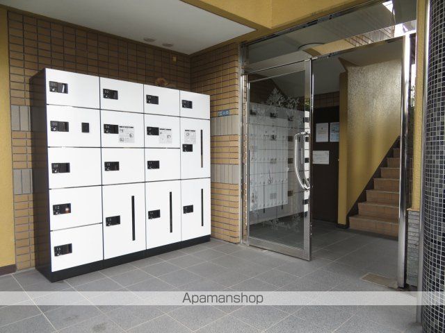 イーグルハイツ錦町の玄関写真