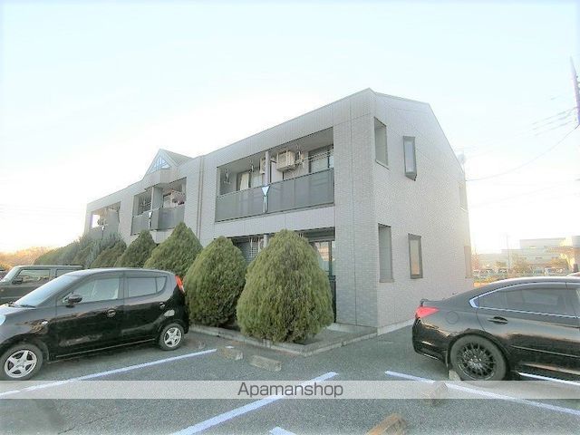 グリルス Iの外観写真
