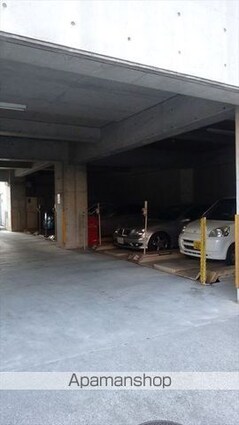 和歌山県和歌山市田中町３丁目[2LDK/52.7m2]の共用部5