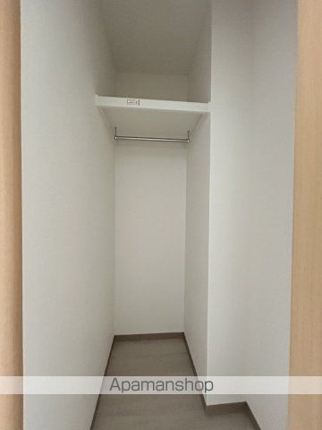 COLLINA中山新町の内装写真