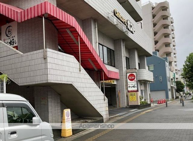 アンプルール ブワ 横須賀中央の周辺写真