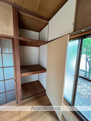 鎌倉市 1階建 築56年の内装写真