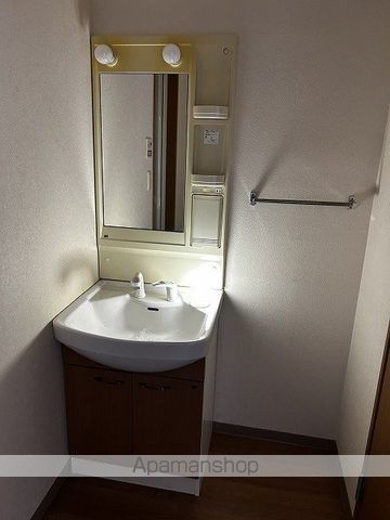 両毛線 佐野駅 徒歩40分 2階建 築21年の内装写真