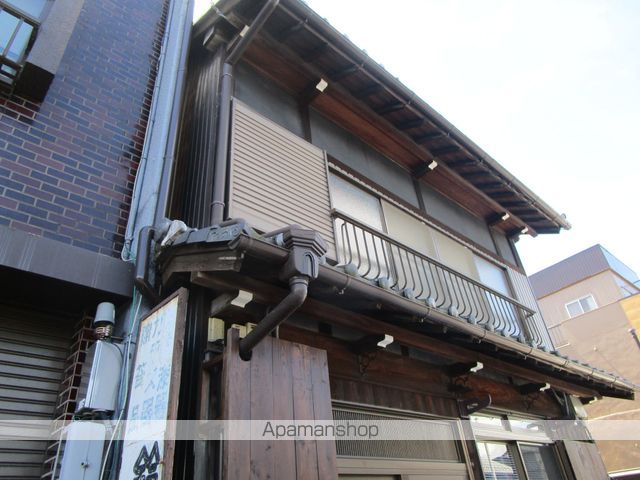 名鉄犬山線 犬山駅 徒歩6分 2階建 築78年の外観写真