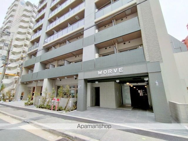 ワーヴ大阪本町の外観写真