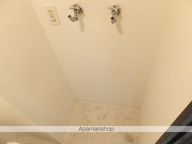 フロンティア南郷通の内装写真