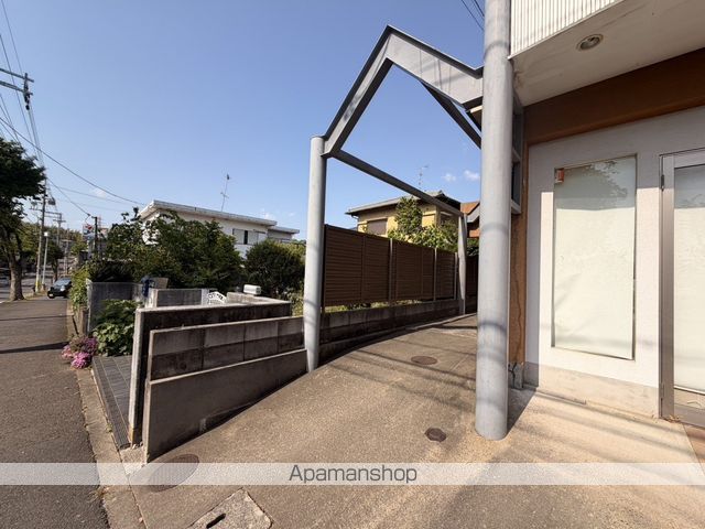 MAYUMIハイツ10番館指月の玄関写真
