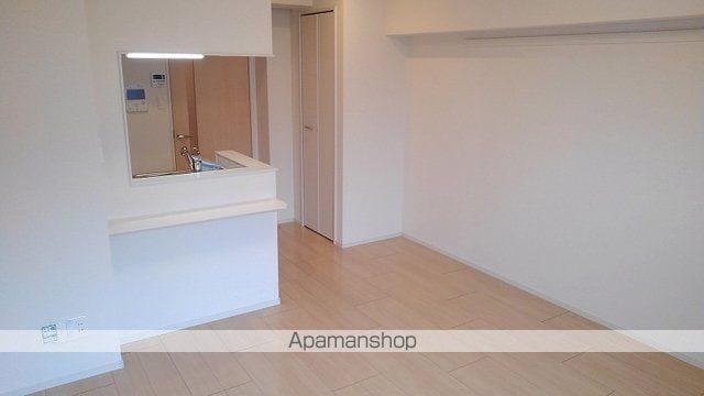 エヴァーグリーンQの内装写真