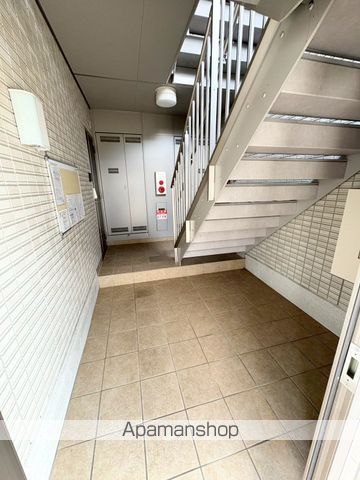 グランシャリオ B棟の内装写真
