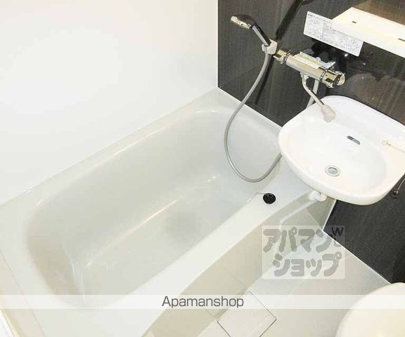 サンローラン新十条の内装写真