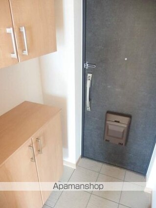 マリベールＣ＆Ｋ[1LDK/40.6m2]の玄関