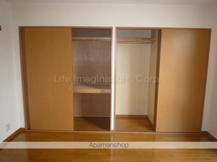 グリーンタウンＥ棟[1LDK/45.55m2]の収納